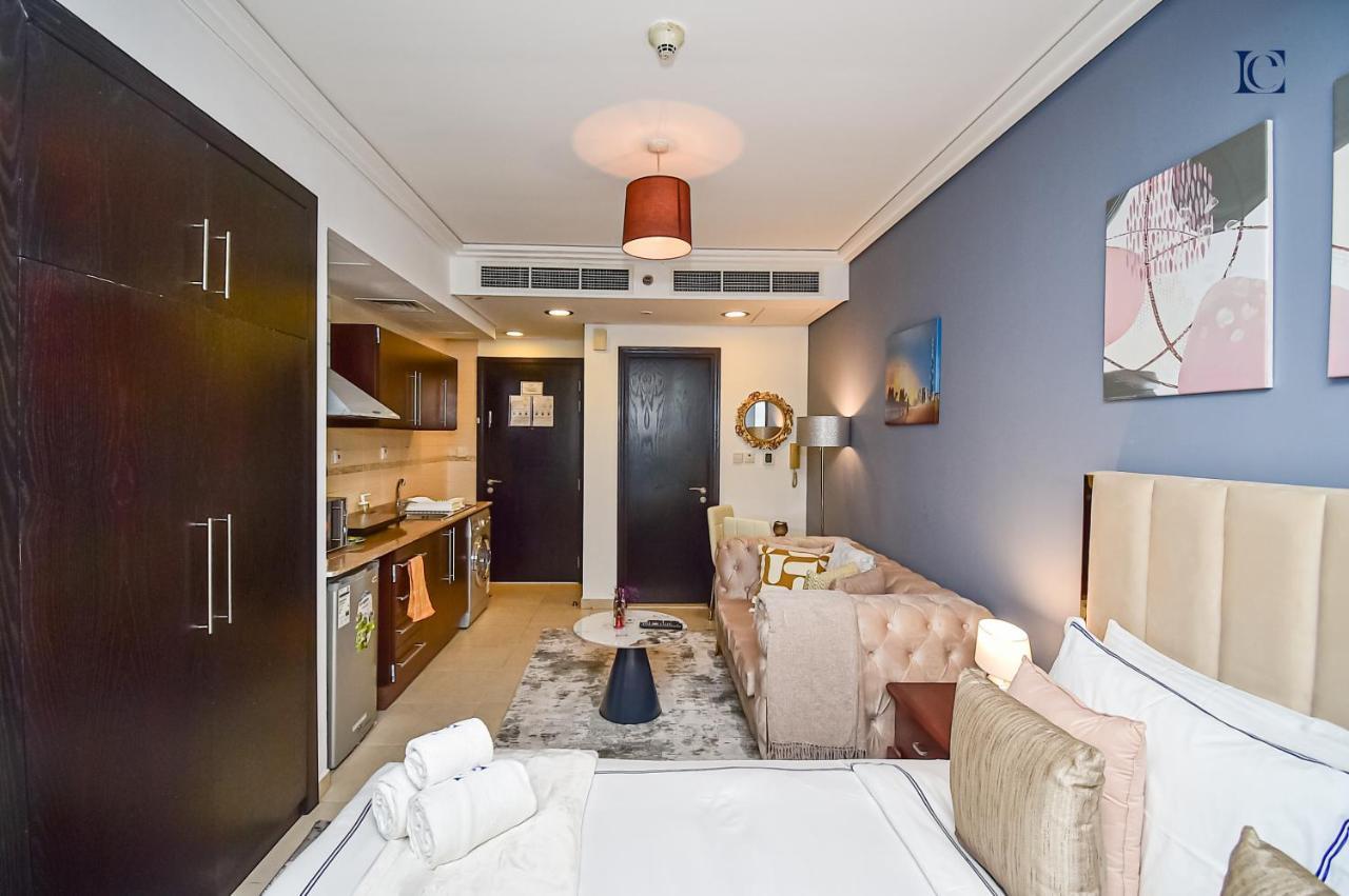 Appartement Luxury Escapes - Modern - Metro, & Mall Mins Away *