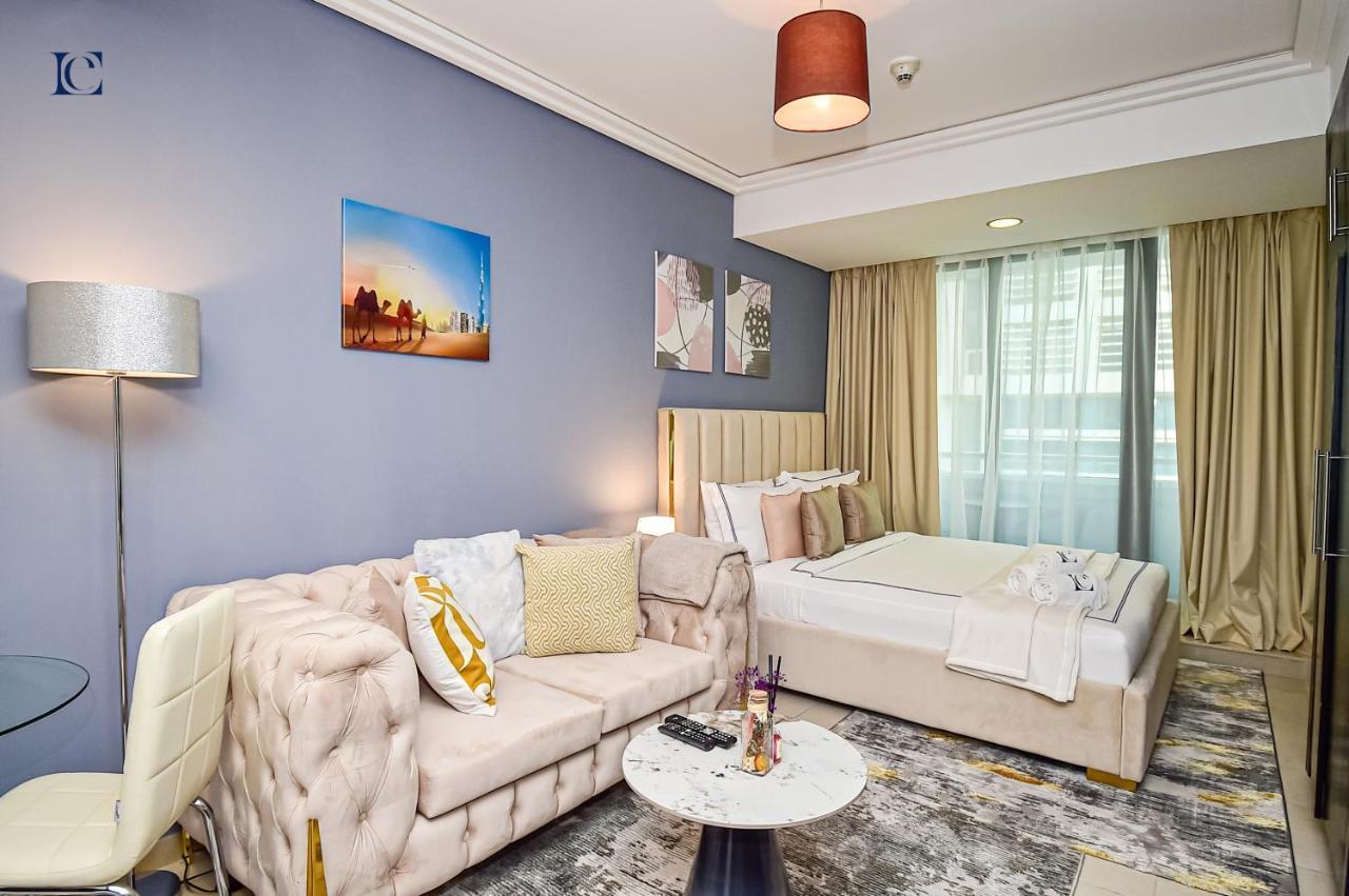 Appartement Luxury Escapes - Modern - Metro, & Mall Mins Away Dubaï